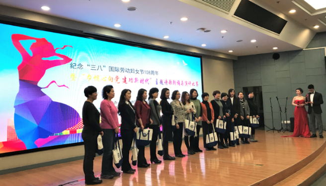 王藝.png 王藝.png