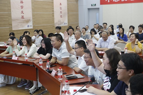 比賽氣氛熱烈2.JPG 比賽氣氛熱烈2.JPG