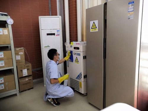 廣州終端倉(cāng)儲(chǔ):每日進(jìn)行庫(kù)房全面消毒.jpg 廣州終端倉(cāng)儲(chǔ):每日進(jìn)行庫(kù)房全面消毒.jpg