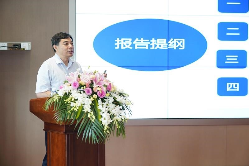 中國建筑首席科學家、研究員李云貴主題演講.jpg 中國建筑首席科學家、研究員李云貴主題演講.jpg